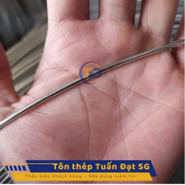 Dây kẽm trắng 2 ly